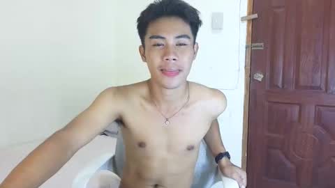 alejandro fernan online show from May 11, 6:38 pm