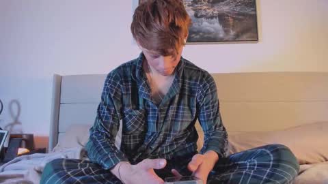 Alex online show from March 18, 10:37 pm