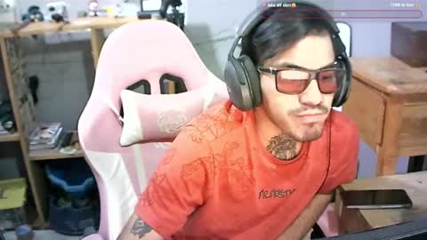 Snapshot of alejandropppzz chatting on January 23, 10:22 am alejandropppzz online show from January 23, 10:22 am