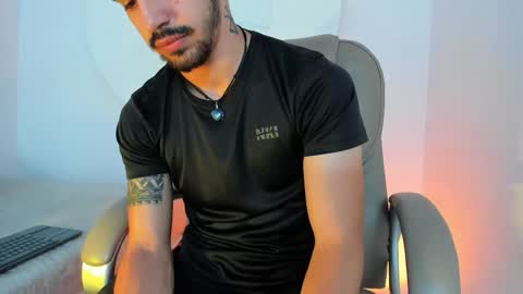 Alejo  online show from March 27, 4:18 am