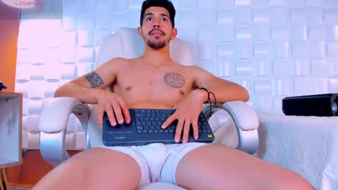 Alejo  online show from February 9, 11:04 am