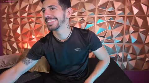 Alejo  online show from December 19, 6:47 pm