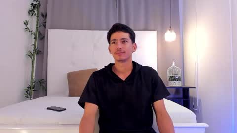 alejo_exotic online show from July 6, 12:24 pm