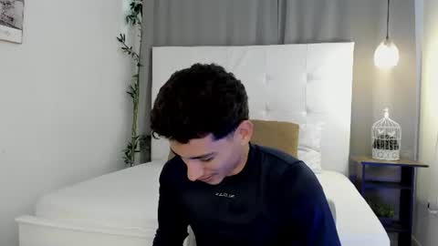 alejo_exotic online show from June 29, 1:11 pm