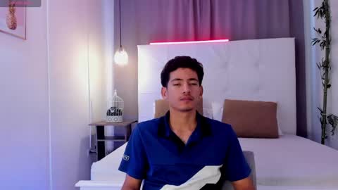 alejo_exotic online show from July 28, 12:34 pm