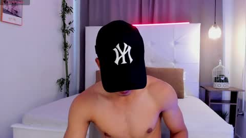 alejo_exotic online show from July 28, 12:48 pm