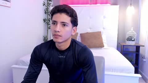 alejo_exotic online show from June 18, 12:10 pm