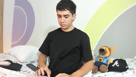 alejo_gray1 online show from October 24, 6:52 pm