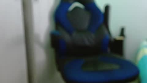 Snapshot of alejo_hot23 chatting on September 20, 2:36 am David online show from September 20, 2:36 am
