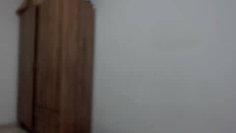 Snapshot of alejohots chatting on December 20, 2:37 pm alejohots online show from December 20, 2:37 pm