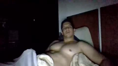 alejxoxo online show from February 3, 6:13 am