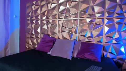 aleking13 online show from October 6, 1:18 pm