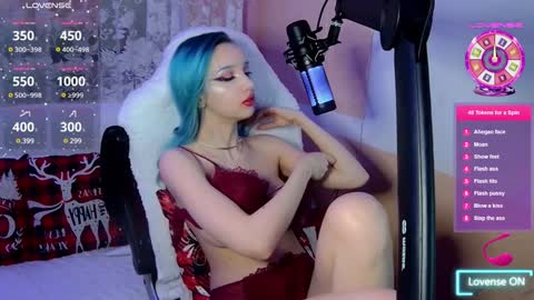 Aleksa Hunt online show from December 28, 11:48 pm