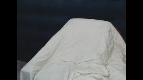 Snapshot of alenablack chatting on January 26, 12:47 am Luly online show from January 26, 12:47 am