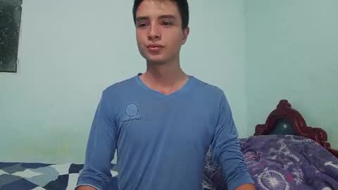 Alejandro online show from January 3, 2:10 am