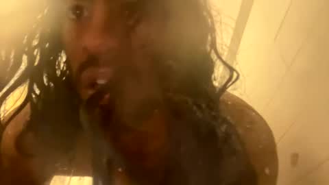 Bigduckandtwonuts online show from October 7, 2:24 pm