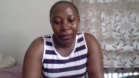 Noreen Kennth and Emilly online show from September 28, 7:28 am