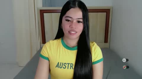 Snapshot of alesha_vibe_me chatting on September 16, 12:29 pm alesha_vibe_me online show from September 16, 12:29 pm