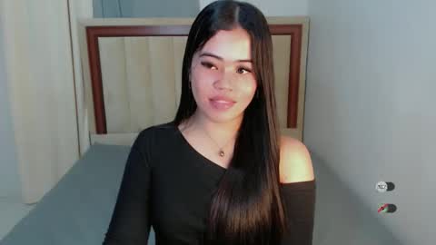Snapshot of alesha_vibe_me chatting on September 17, 12:30 pm alesha_vibe_me online show from September 17, 12:30 pm
