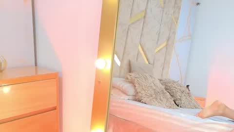 ALESKADUTH  online show from October 20, 8:41 am