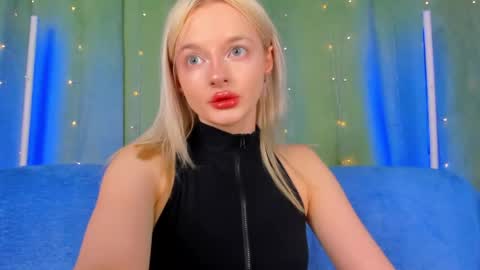alessakiss online show from June 3, 8:39 am