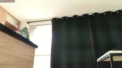 Alessandra online show from December 17, 7:53 pm