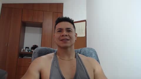 alessandromancini92 online show from October 26, 7:02 pm