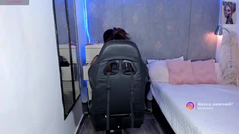 Yy  online show from October 15, 2:04 am