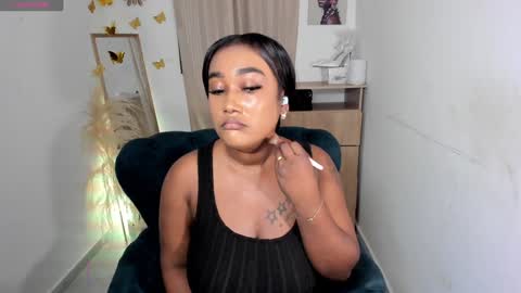 Snapshot of alessia_anderson07 chatting on February 9, 1:55 am Yy online show from February 9, 1:55 am