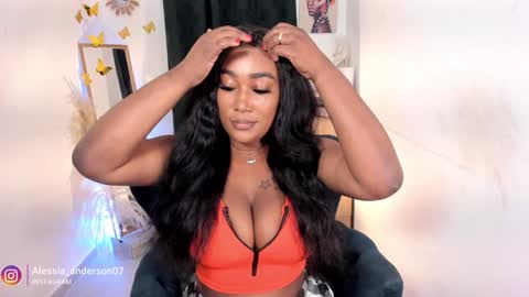 Snapshot of alessia_anderson07 chatting on January 26, 9:18 pm Yy online show from January 26, 9:18 pm