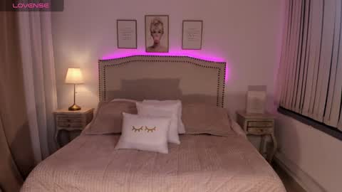 Alessia cruz online show from February 26, 10:38 am