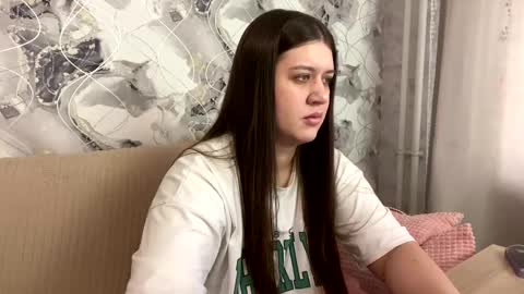 Snapshot of aletta_oushen chatting on March 4, 11:08 am Aletta Oushen online show from March 4, 11:08 am
