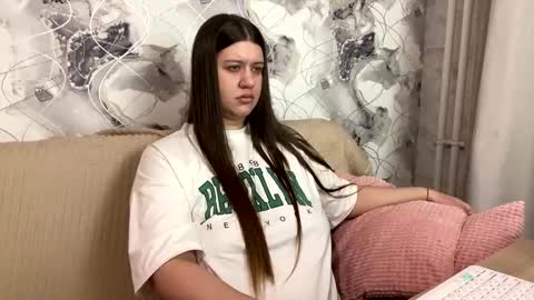Snapshot of aletta_oushen chatting on March 4, 2:10 pm Aletta Oushen online show from March 4, 2:10 pm