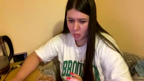 Snapshot of aletta_oushen chatting on January 29, 5:24 pm Aletta Oushen online show from January 29, 5:24 pm