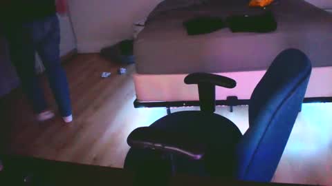 alex42696969 online show from May 7, 1:23 am