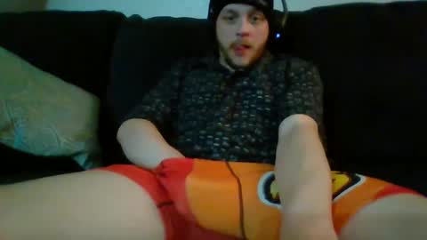 Snapshot of alex69tt chatting on December 4, 6:00 pm jointlover online show from December 4, 6:00 pm