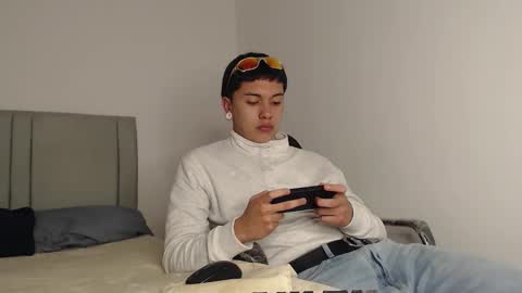 Owen online show from January 10, 5:13 am