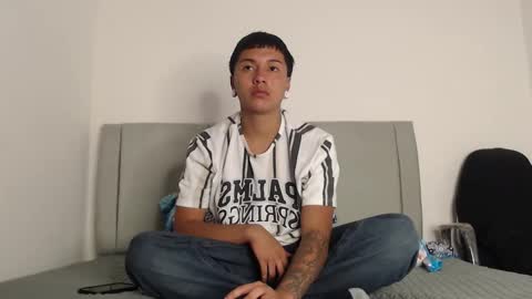 Owen online show from February 25, 2:48 am