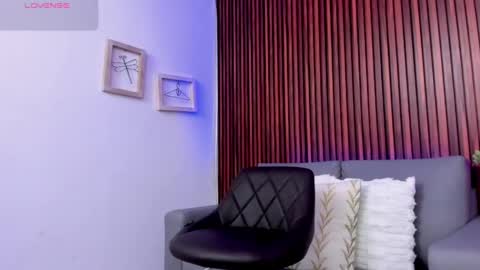 alex online show from May 20, 12:22 pm
