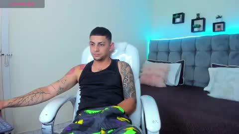 alex online show from February 3, 3:17 pm