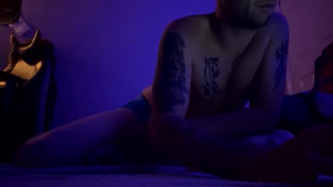 alex_essex69 online show from September 20, 3:09 am