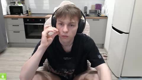 Alex online show from February 7, 2:03 am