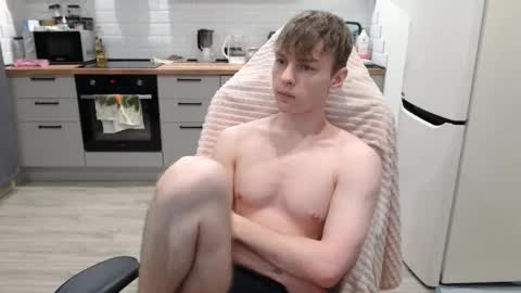 Alex online show from November 7, 9:39 pm