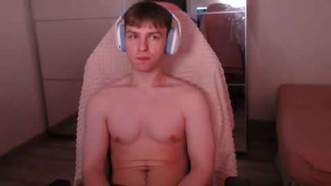 Snapshot of alex_gotcha chatting on September 17, 8:45 pm Alex online show from September 17, 8:45 pm