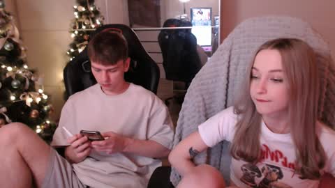 Snapshot of alex_gotcha chatting on December 31, 8:56 pm Alex online show from December 31, 8:56 pm