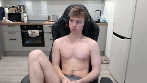 Snapshot of alex_gotcha chatting on February 7, 11:34 am Alex online show from February 7, 11:34 am
