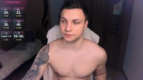 Snapshot of alex_milson chatting on January 22, 10:05 pm alex_milson online show from January 22, 10:05 pm