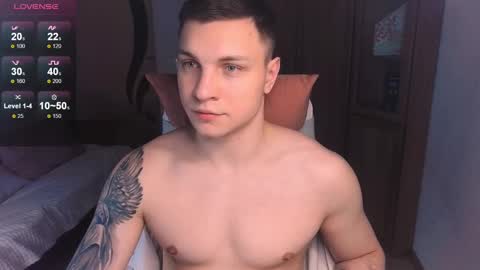 Snapshot of alex_milson chatting on February 11, 6:22 pm alex_milson online show from February 11, 6:22 pm