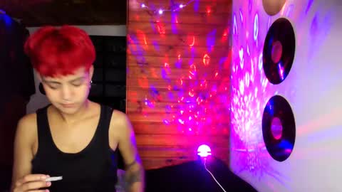 Snapshot of alex_one888 chatting on January 22, 1:42 am Alex online show from January 22, 1:42 am