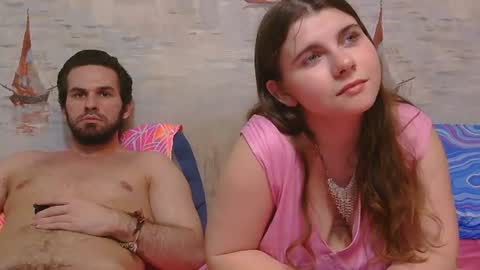 Alex and Sarah online show from June 24, 9:00 pm